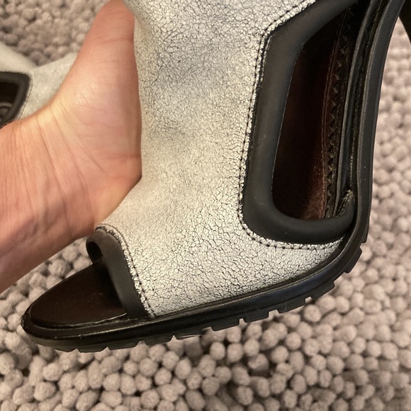 Amazing booties - Picture 9 of 11